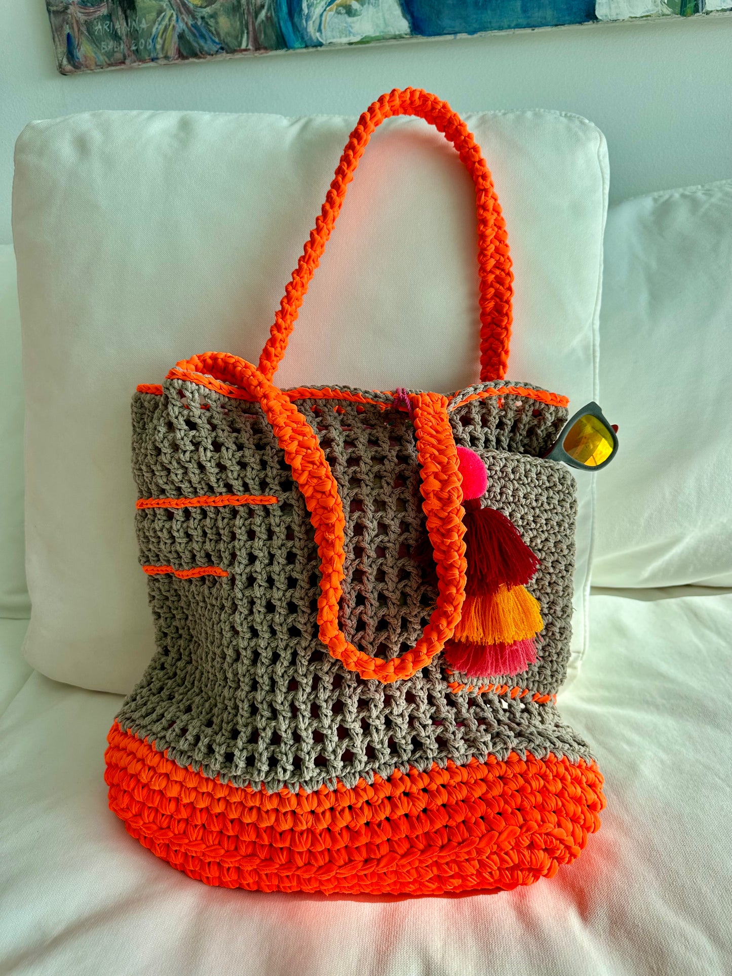 
                  
                    Gabi maxi shopper crochet tan and neon orange
                  
                