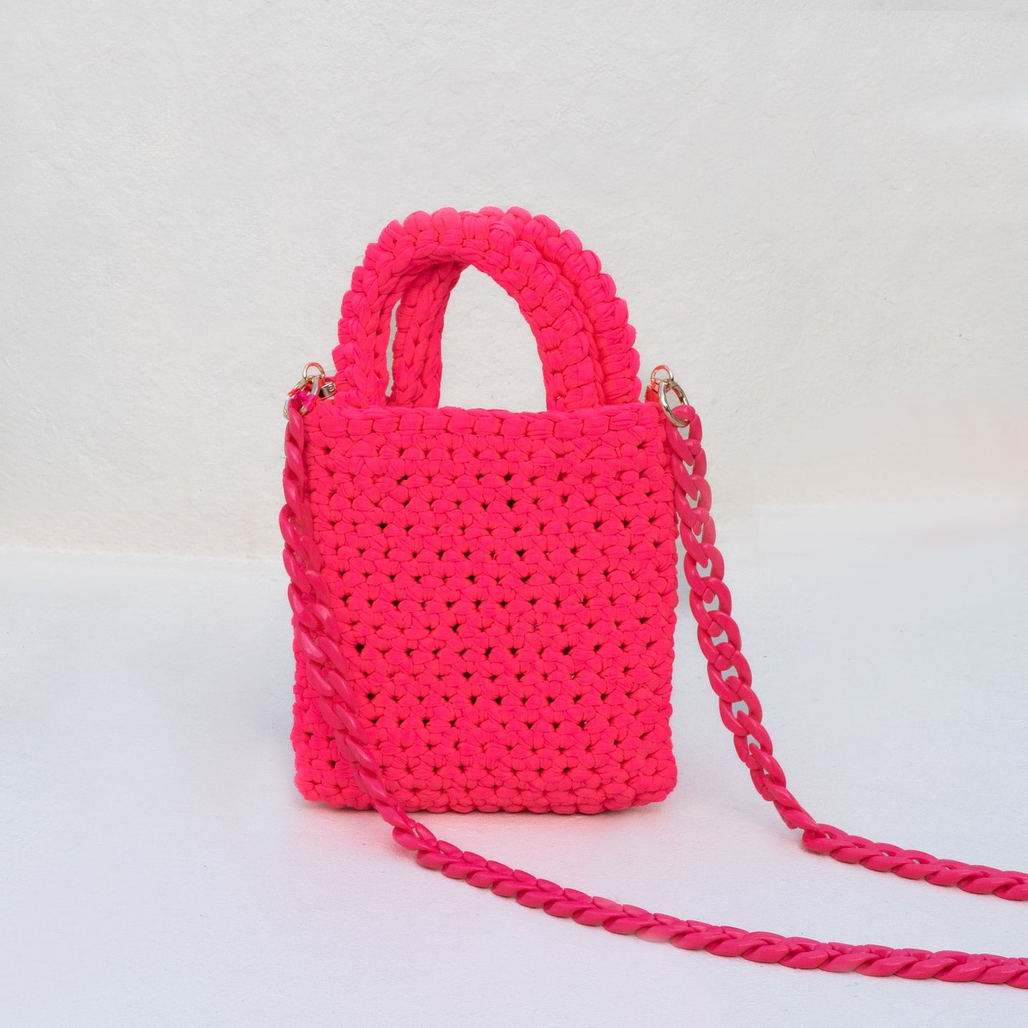 
                  
                    Chiquita Mini Shopper in Fuchsia
                  
                